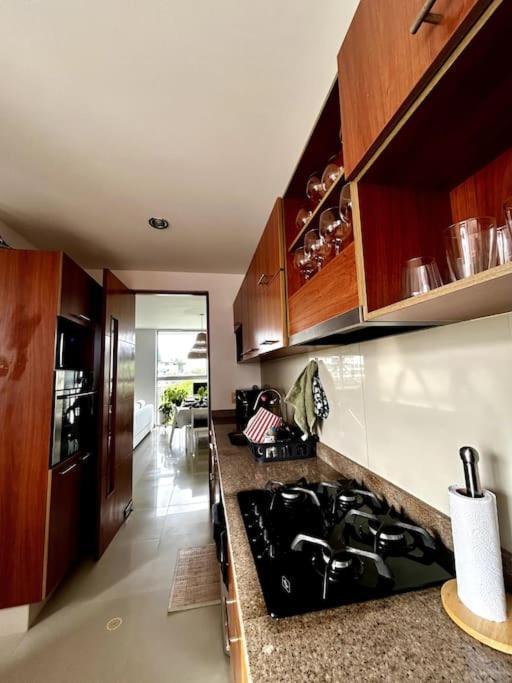 Hermoso Apartamento, Muy Comodo Y Equipado Apartamento