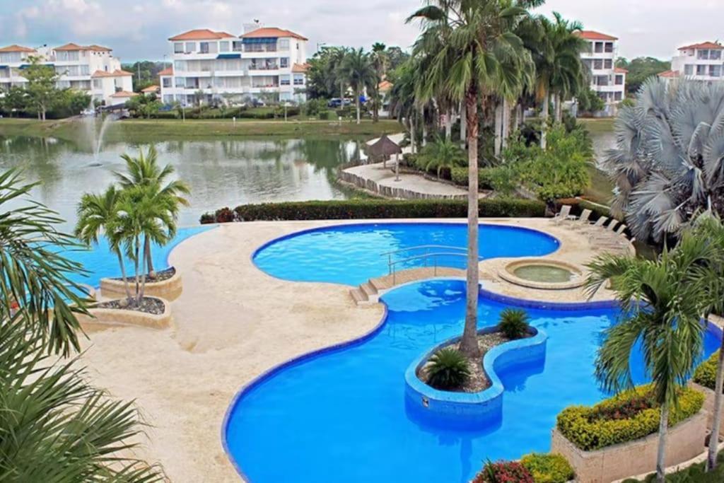 Apartamento Hermoso Apartamento, Muy Comodo Y Equipado
